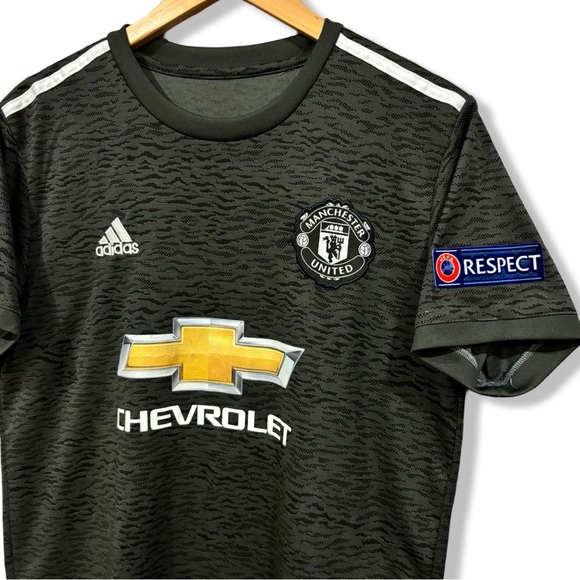 2017-18 Adidas Manchester United Away Kit - Picture 3 of 6